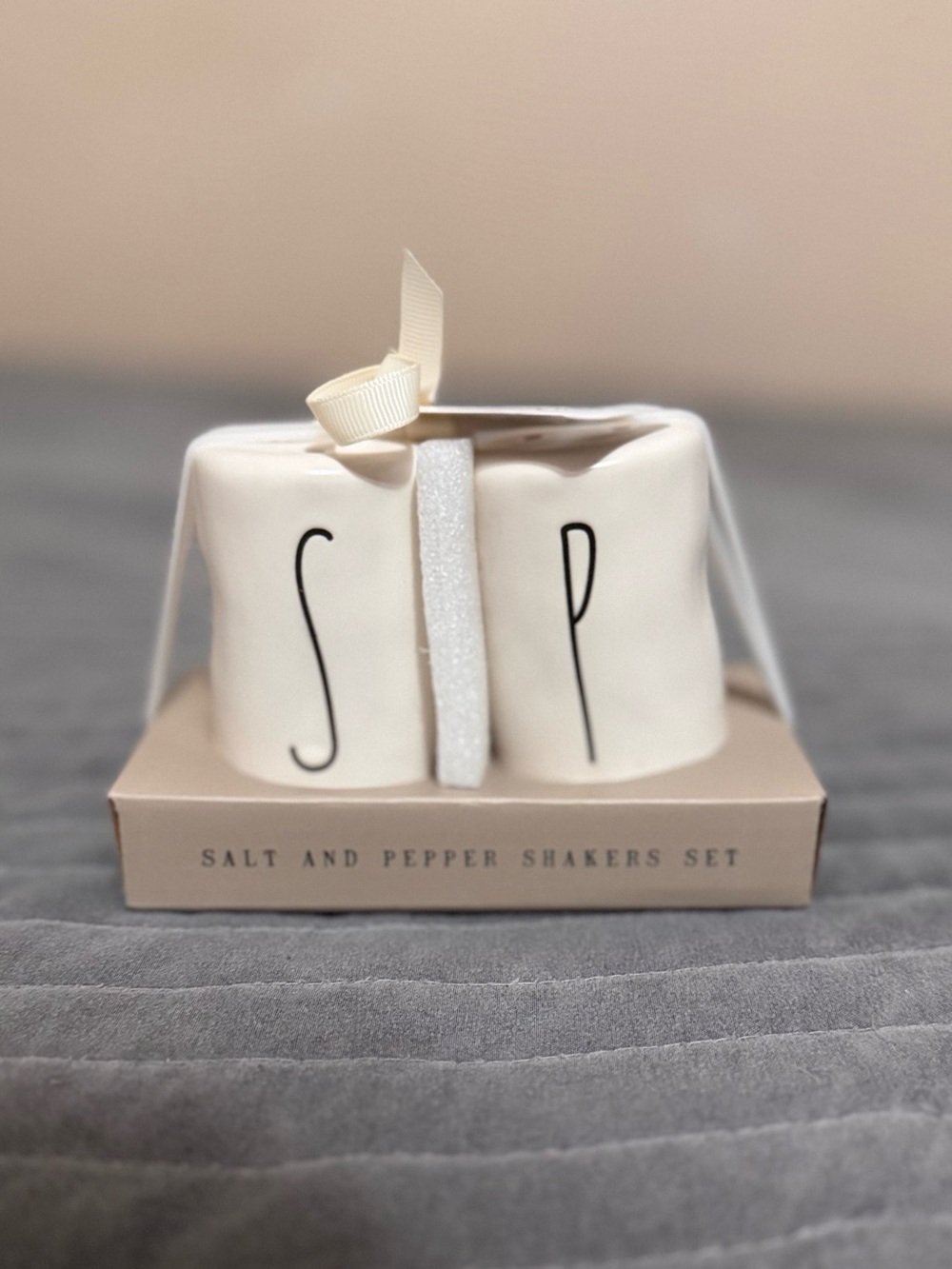 Rae Dunn Salt Pepper Shaker Set
